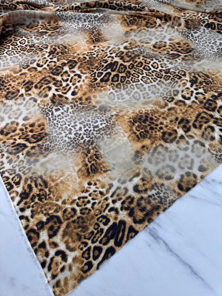 Leopar Desen İpek Saten Elbise Etek Gömlek Şalvar