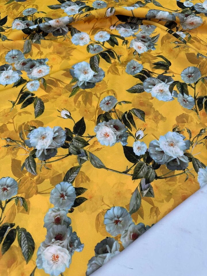 Dijital Baskı Krep Kumaş Yumuşak Dökümlü Kırışmaz