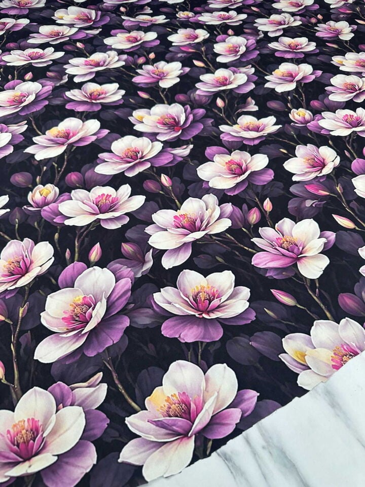 Viva Gülü Desen Dijital Baskı Krep Kumaş Yumuşak Dökümlü