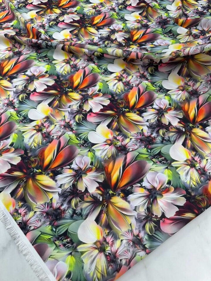 Dijital Baskı Krep Kumaş Yumuşak Dökümlü Kırışmaz