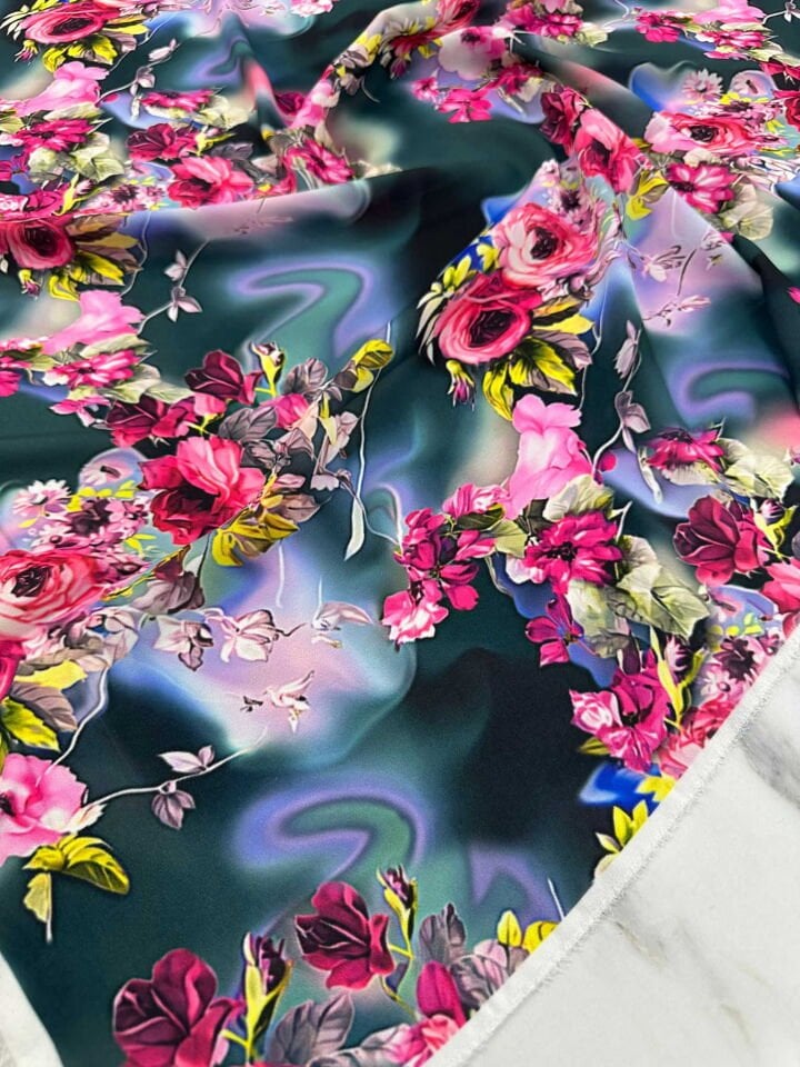 Dijital Baskı Krep Kumaş Yumuşak Dökümlü Kırışmaz