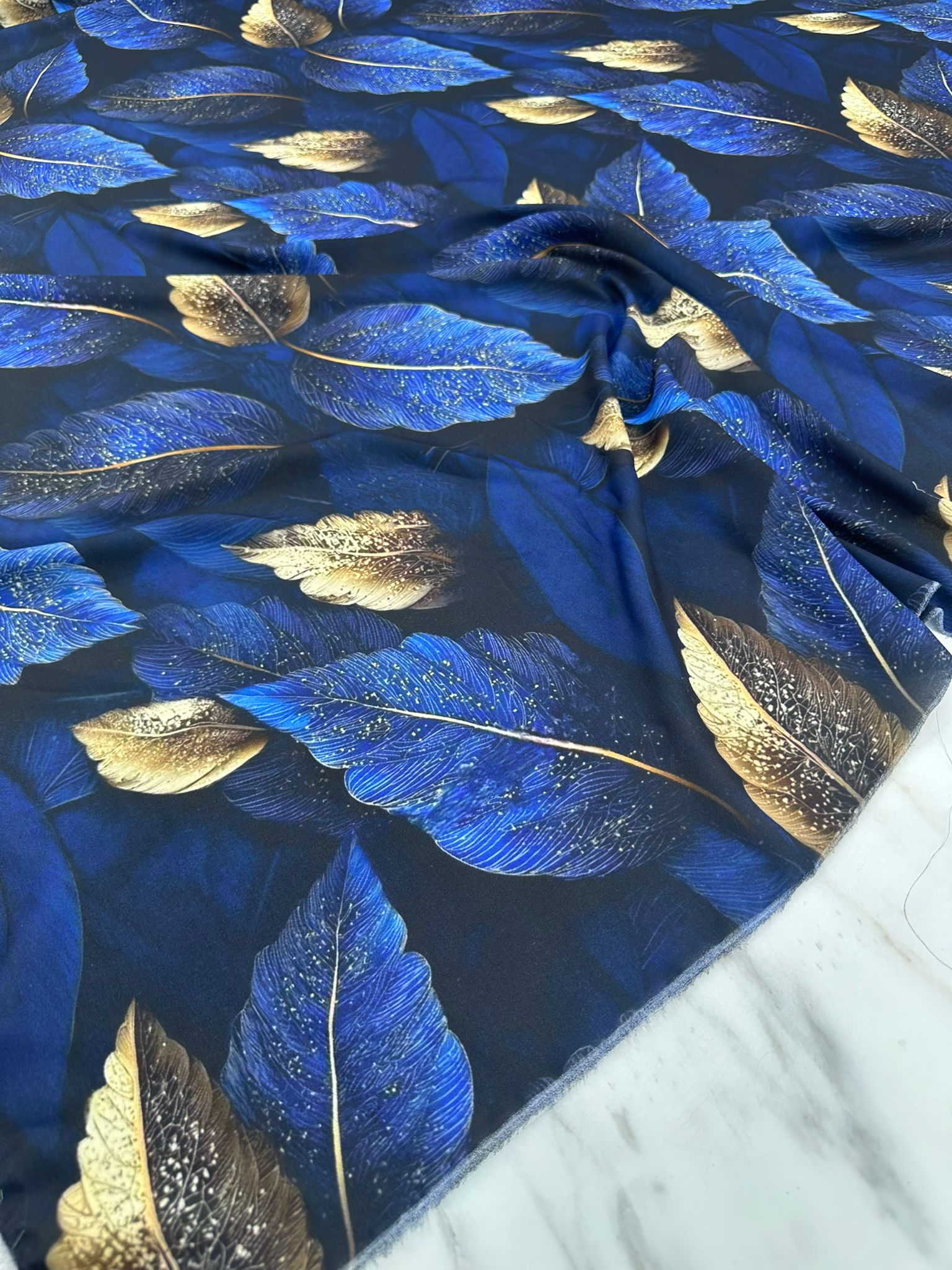 Dijital Baskı Krep Kumaş Yumuşak Dökümlü Kırışmaz