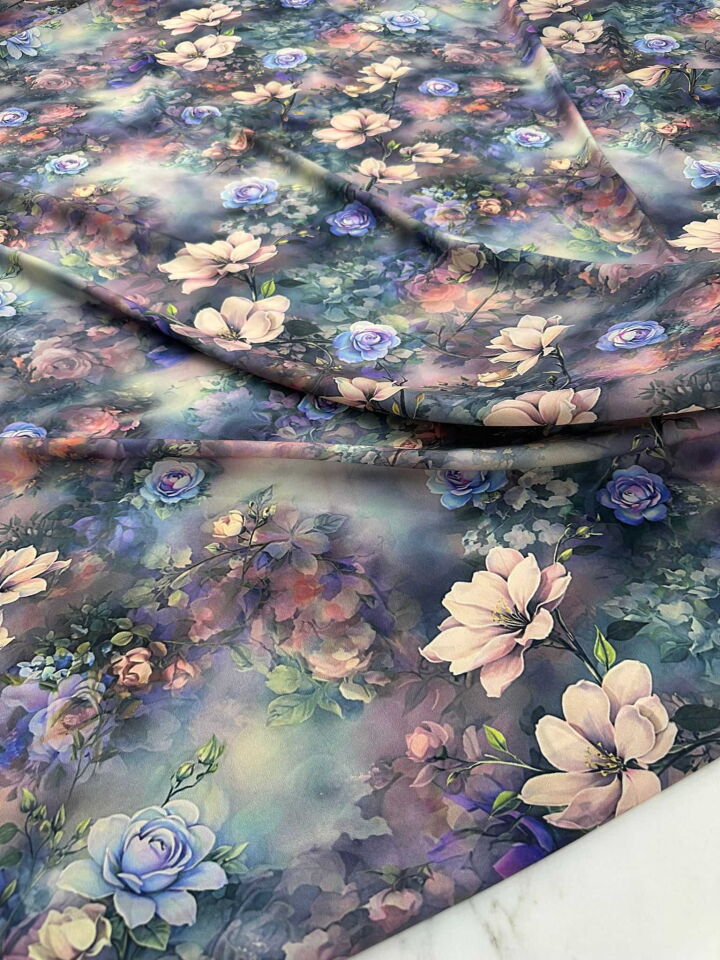 Dijital Baskı Krep Kumaş Yumuşak Dökümlü Kırışmaz