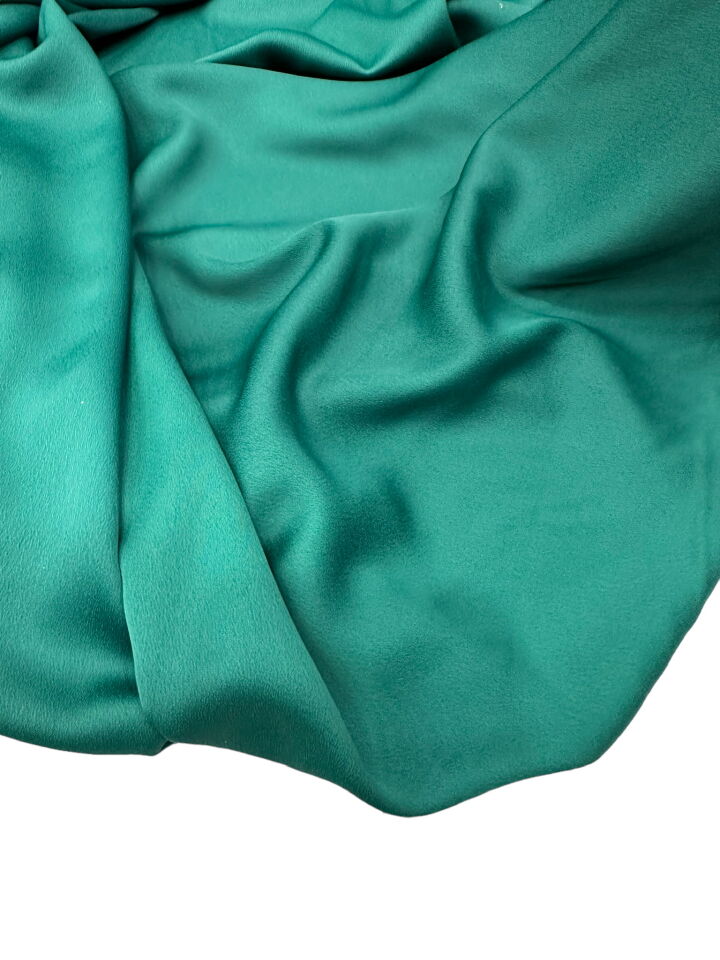 Zümrüt Elbiselik Safira Kumaş