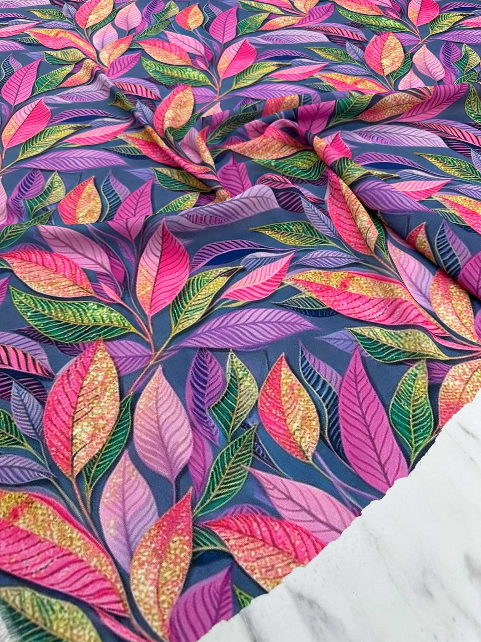 Desenli Krep Kumaş Yumuşak Dökümlü Kırışmaz