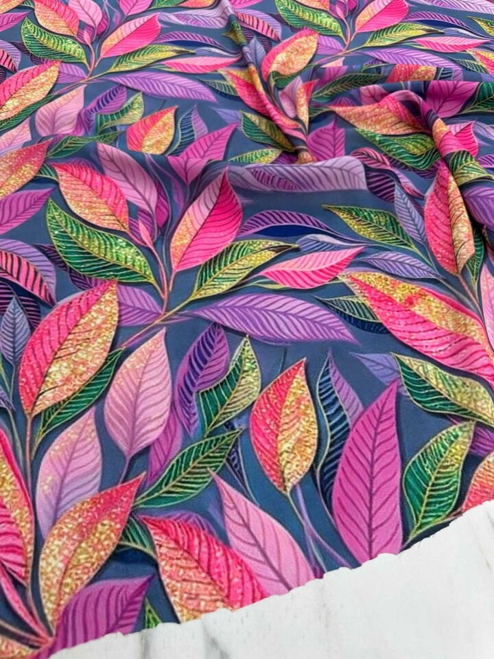 Desenli Krep Kumaş Yumuşak Dökümlü Kırışmaz