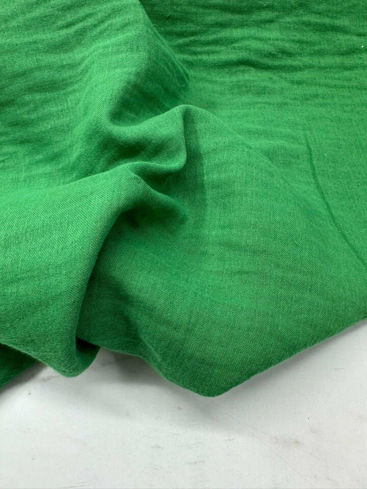 Yeşil Renk Çift Kat Müslim Kumaş Yumuşak Dökümlü