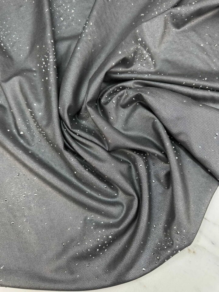 İndirimli Gri Taş İşleme Krep Kumaş Yumuşak Dökümlü