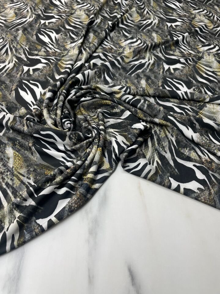 Zebra Desen Elbiselik  Gömleklşk Şalvarlık İpek Sendi