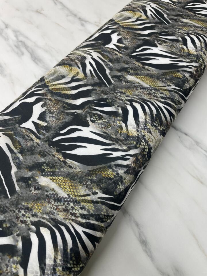 Zebra Desen Elbiselik  Gömleklşk Şalvarlık İpek Sendi
