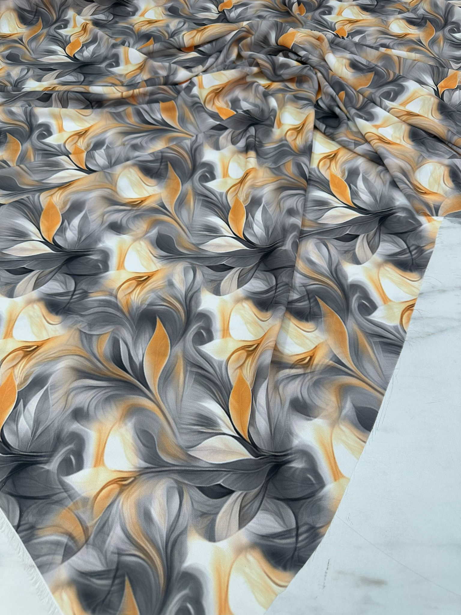 Dijital Baskı Krep Kumaş Yumuşak Dökümlü