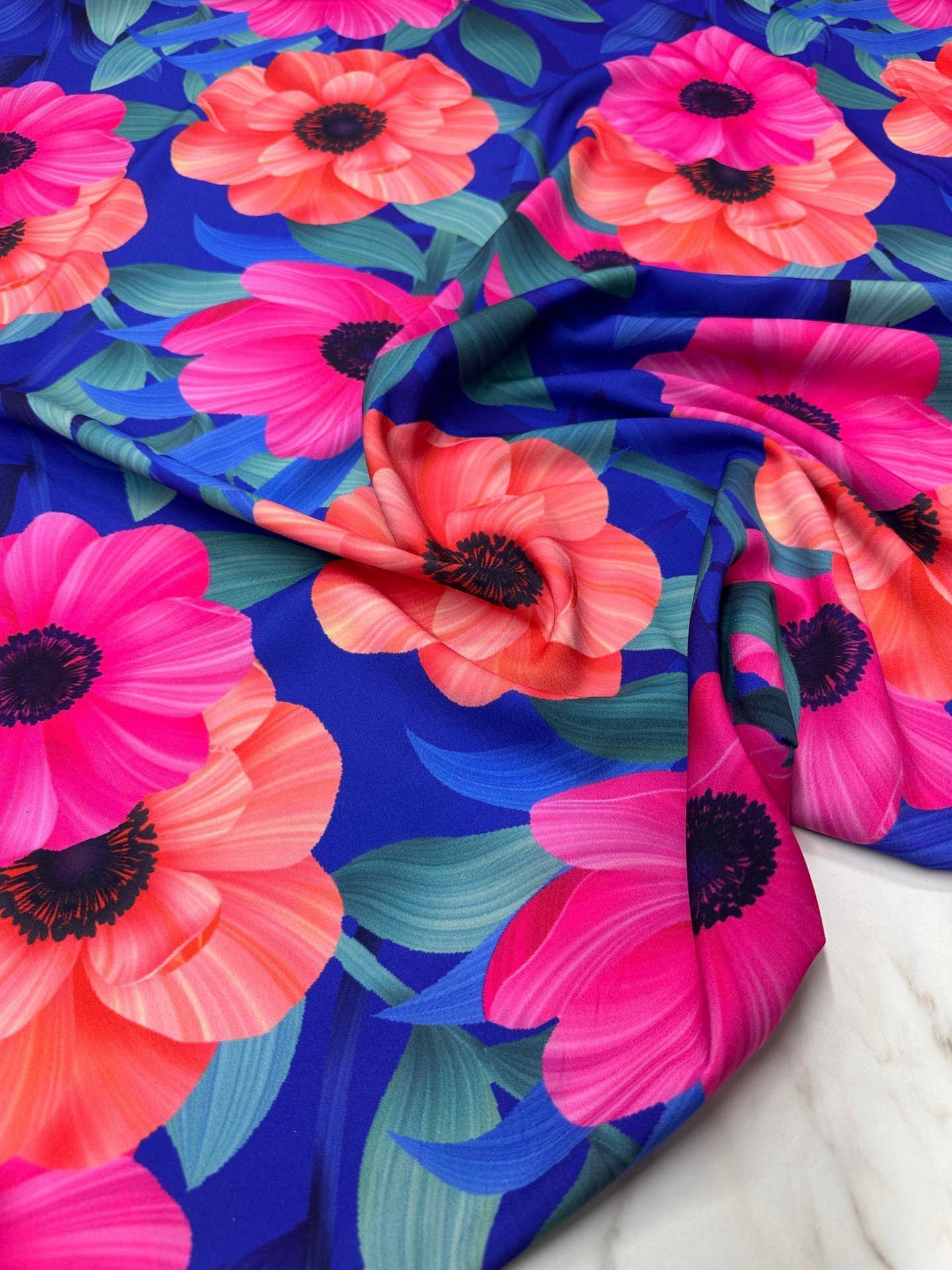 Geranium Desen Elbiselik Gömleklik Krep Kumaş