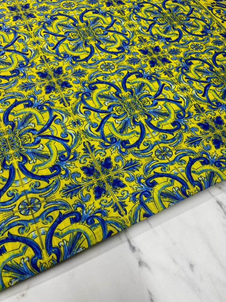 Altın Simili Leo Desen Elbiselik Ceketlik Keten Kumaş