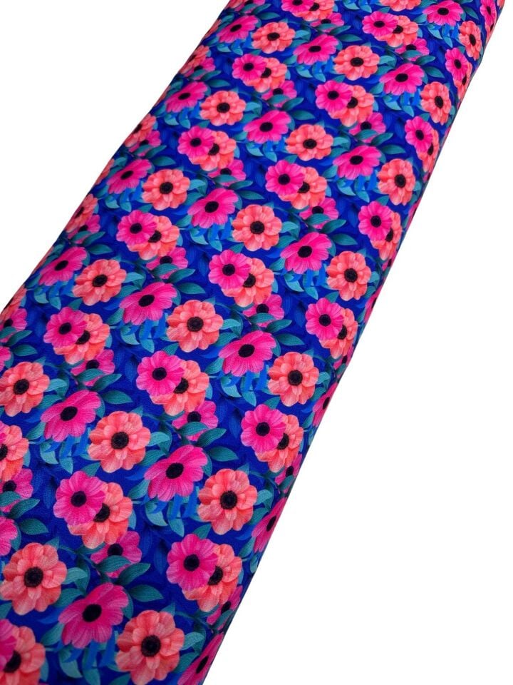 Küçük Geranium Desen Elbiselik Gömleklik Krep Kumaş