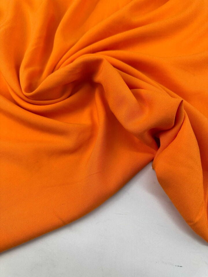 Turuncu Renk Düz Viskon Yumuşak Dökümlü