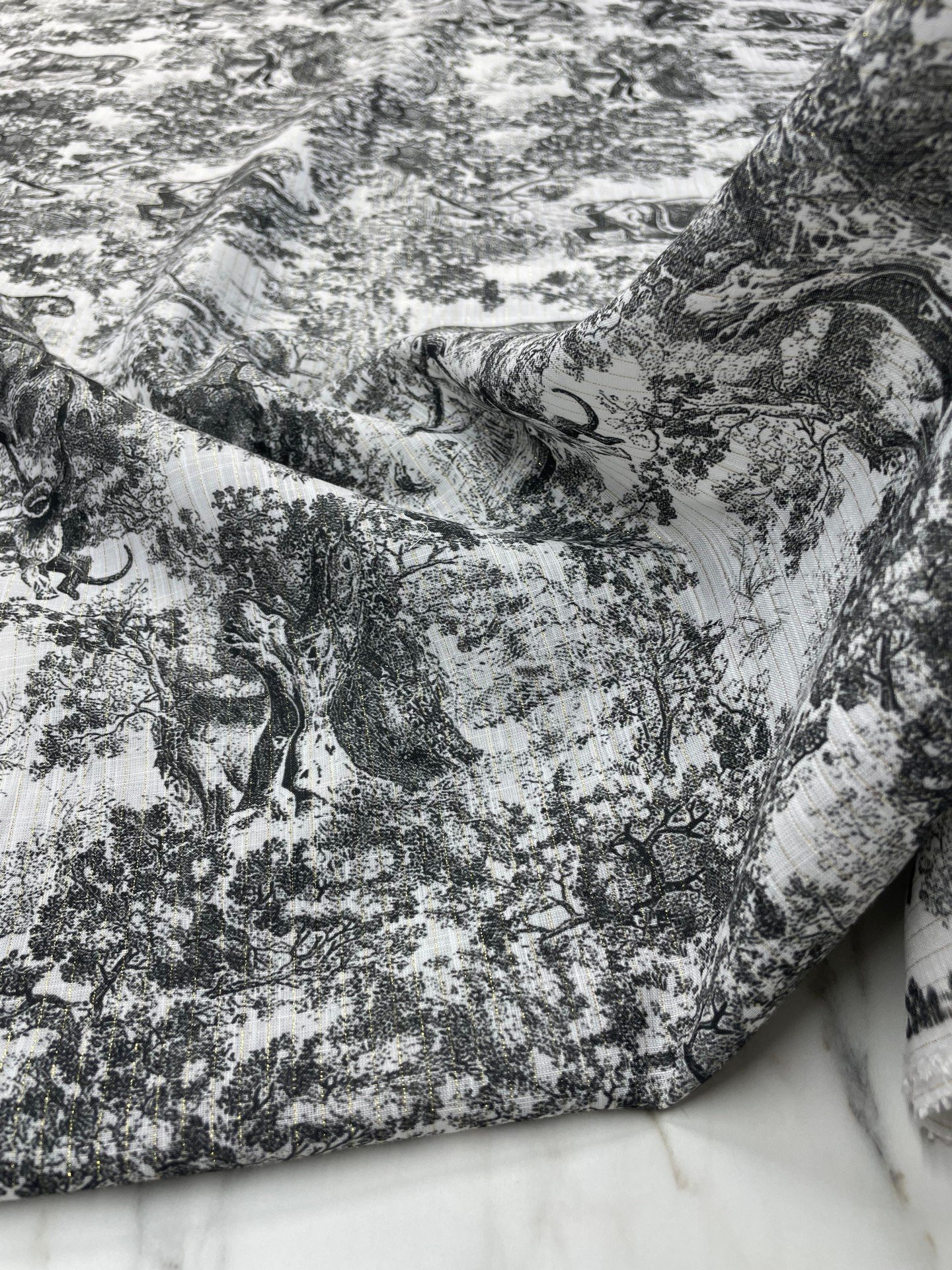 Altın Simli Jaguar Desen Elbiselik Ceketlik Keten Kumaş