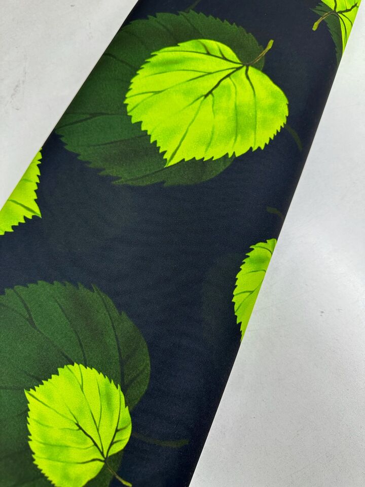 Yeşil Yaprak Desen Elbiselik Gömleklik Krep Kumaş