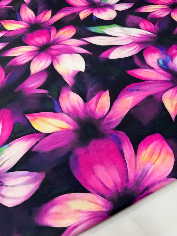 Zambak Desen Elbiselik Gömleklik Krep Kumaş