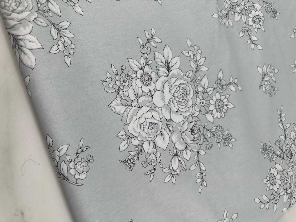 Yüzde Yüz Pamuklu En 2.40 Nevresim