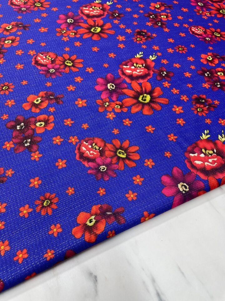 Altın Simli Mor Türkmen Çiçegi Desen Elbiselik Keten Kumaş