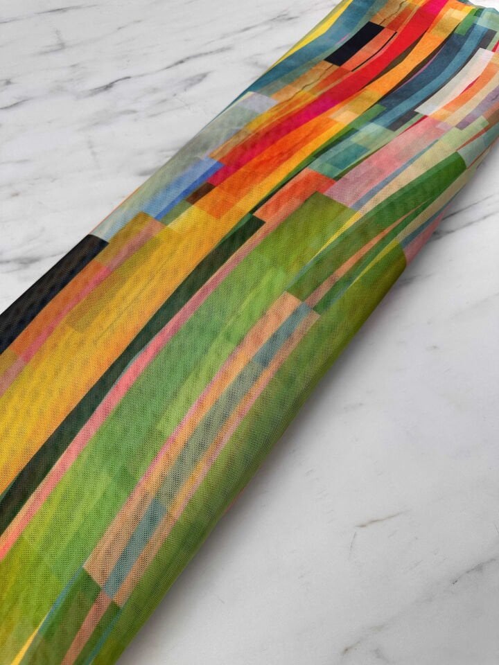 Desenli İnce Göz File Elbise Bluz Payeo