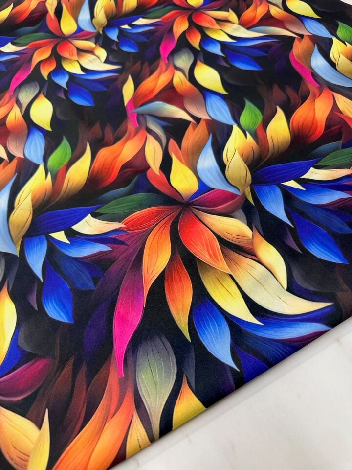 Yaprak Desen Elbiselik Gömleklik Krep Kumaş