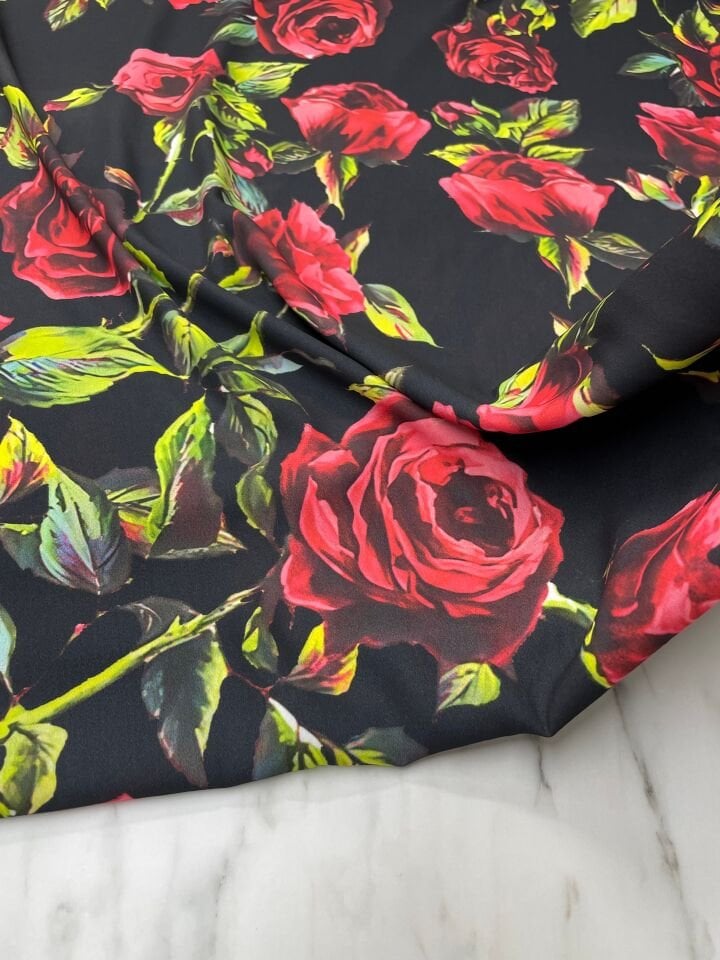 Gül Desen Elbiselik Gömleklik Krep Kumaş