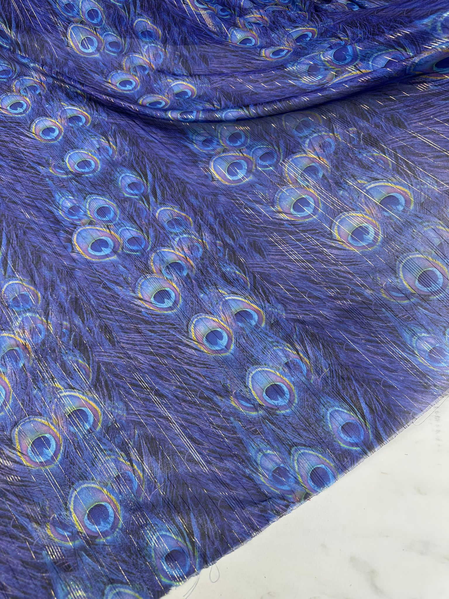 Tavus Kuşu Desen Simli Şifon Yumuşak Dökümlü