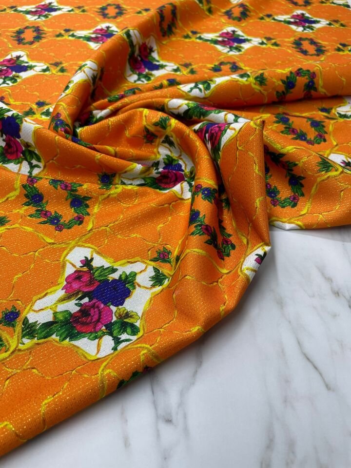 Altın Simli Vildan Çiçegi Desen Elbiselik Keten Kumaş