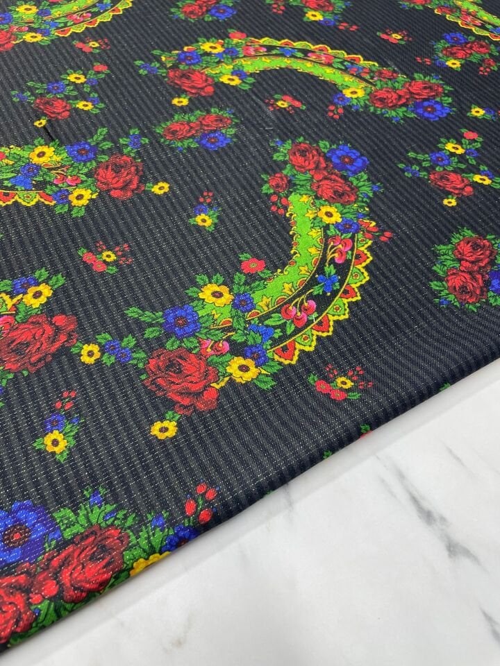 Altın Simli Türkmen Nakış Desen Elbiselik Keten Kumaş