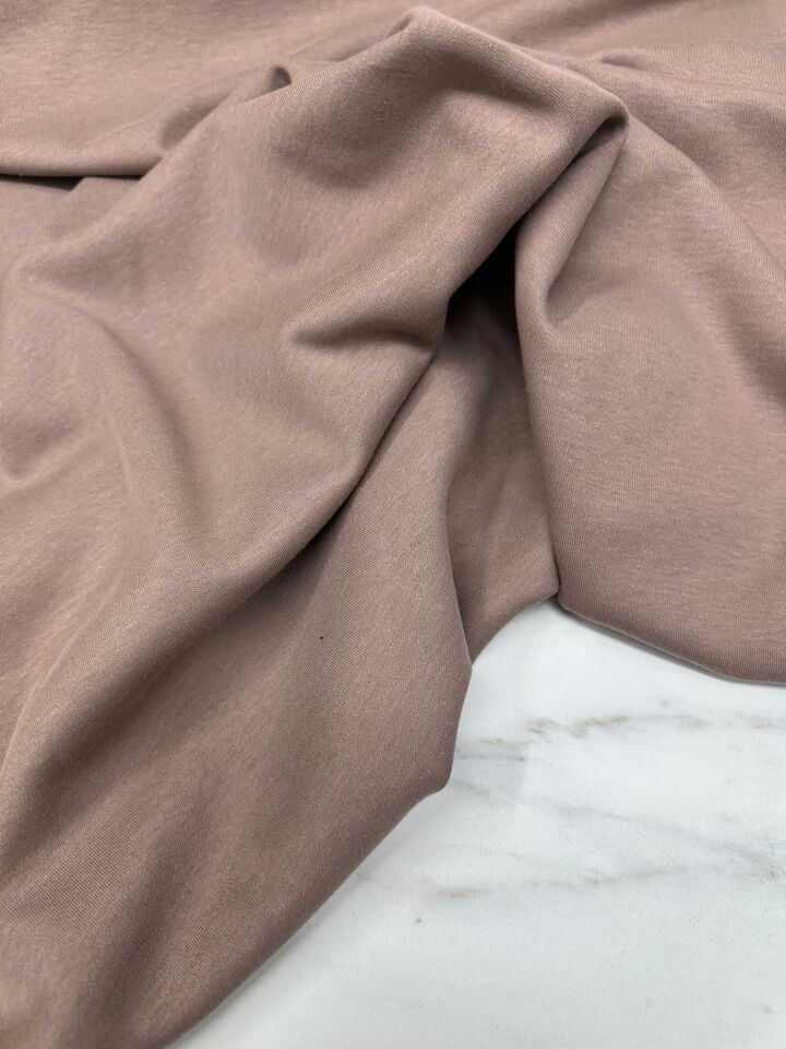 İki İplik Vizon Renk Penye Kumaş Yumuşak Dökümlü