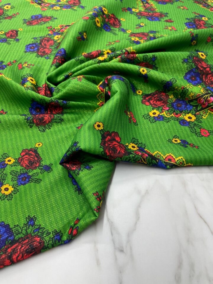 Altın Simli Yeşil Türkmen Desen Elbiselik Keten Kumaş