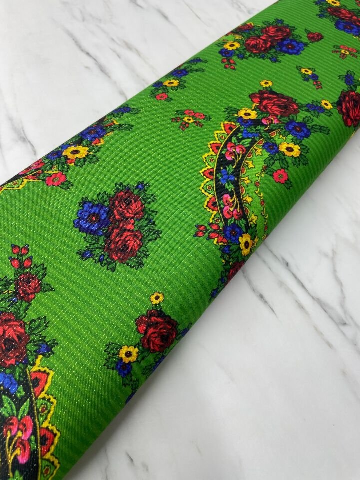 Altın Simli Yeşil Türkmen Desen Elbiselik Keten Kumaş