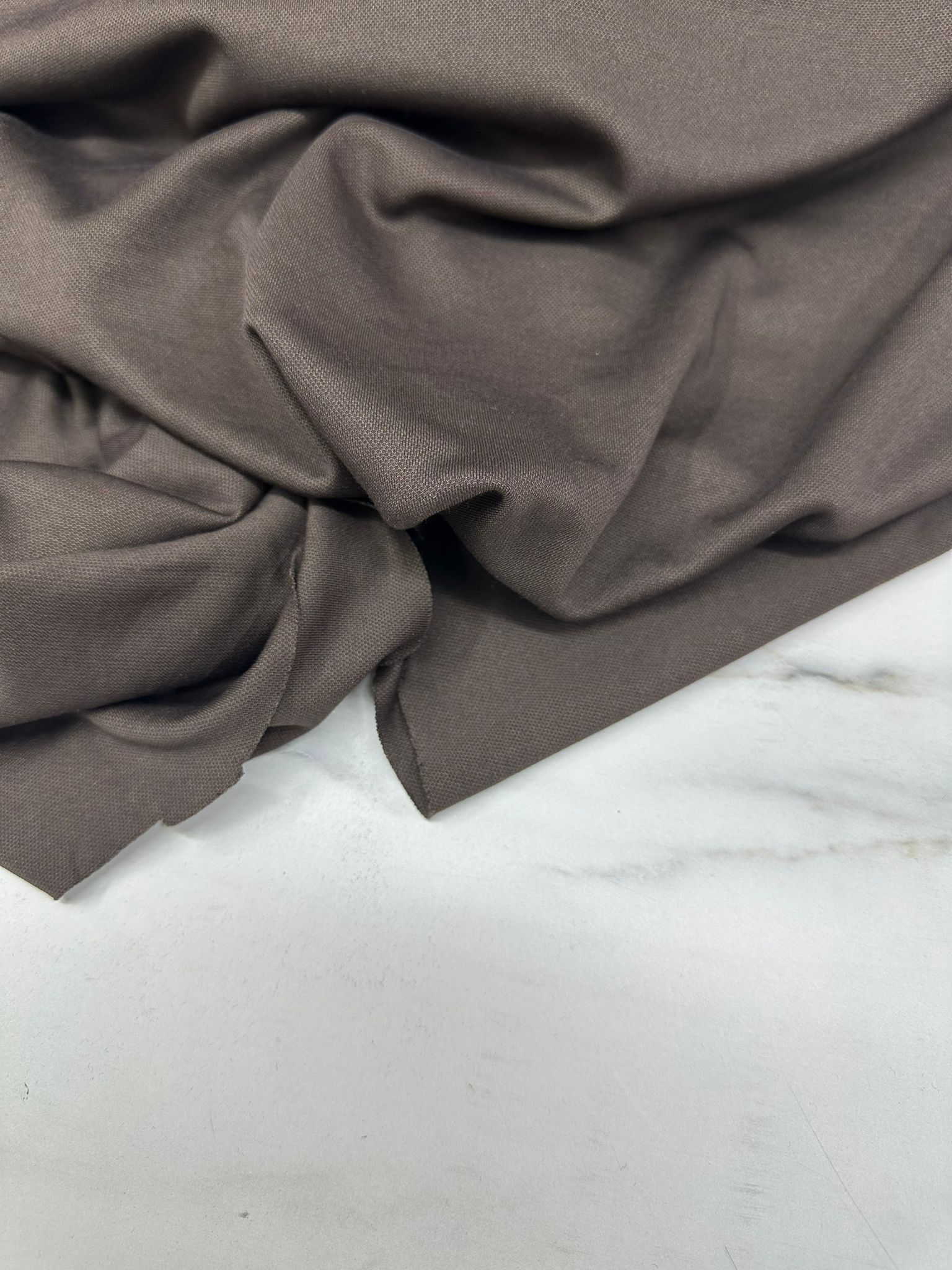 İki İplik Kahfe Renk Penye Kumaş Yumuşak Dökümlü