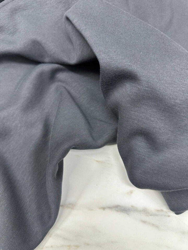 Füme Renk İki İplik Penye Kumaş Yumuşak Dökümlü