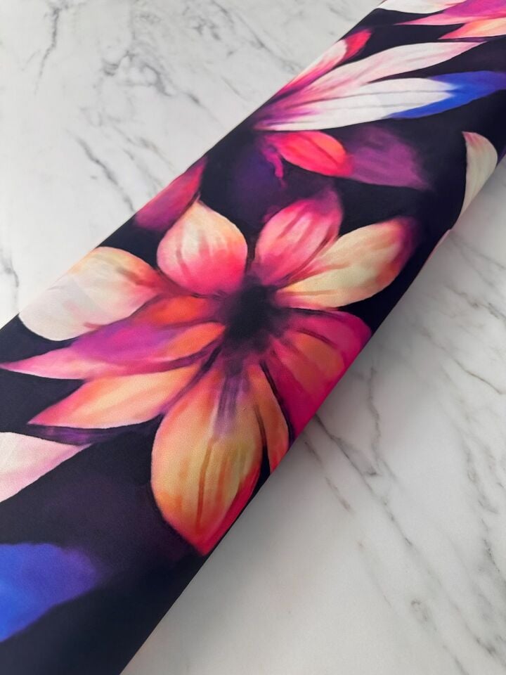 Zambak Desen Elbiselik Gömleklik Krep Kumaş