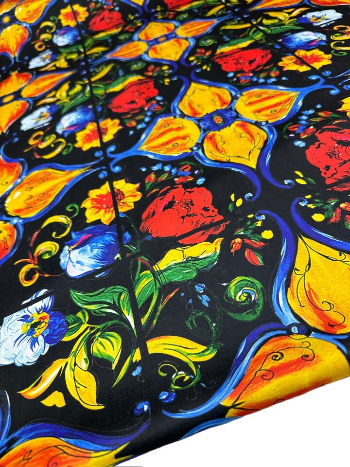 Nakış Desen Elbiselik Gömleklik Krep Kumaş