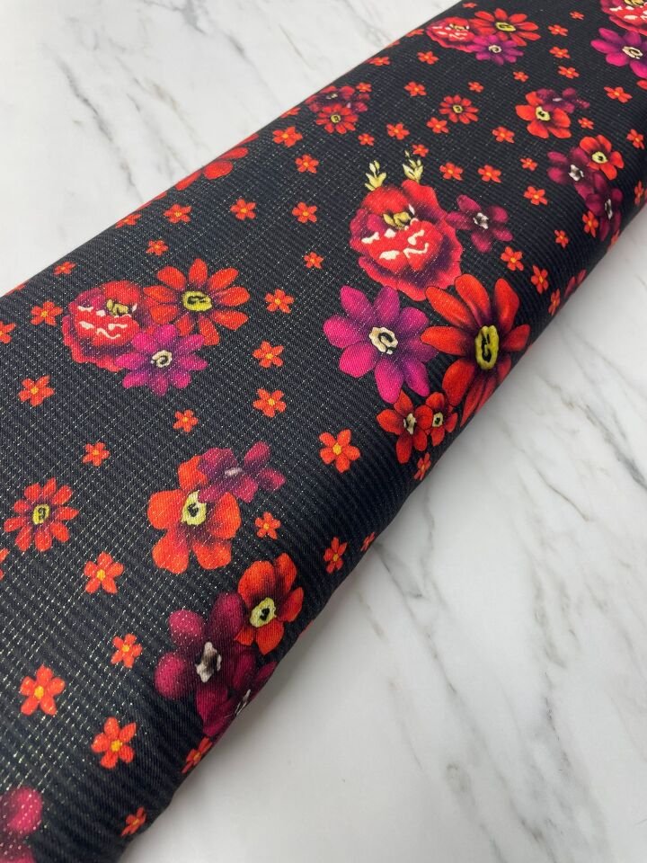 Altın Simli Motif Desen Elbiselik Keten Kumaş