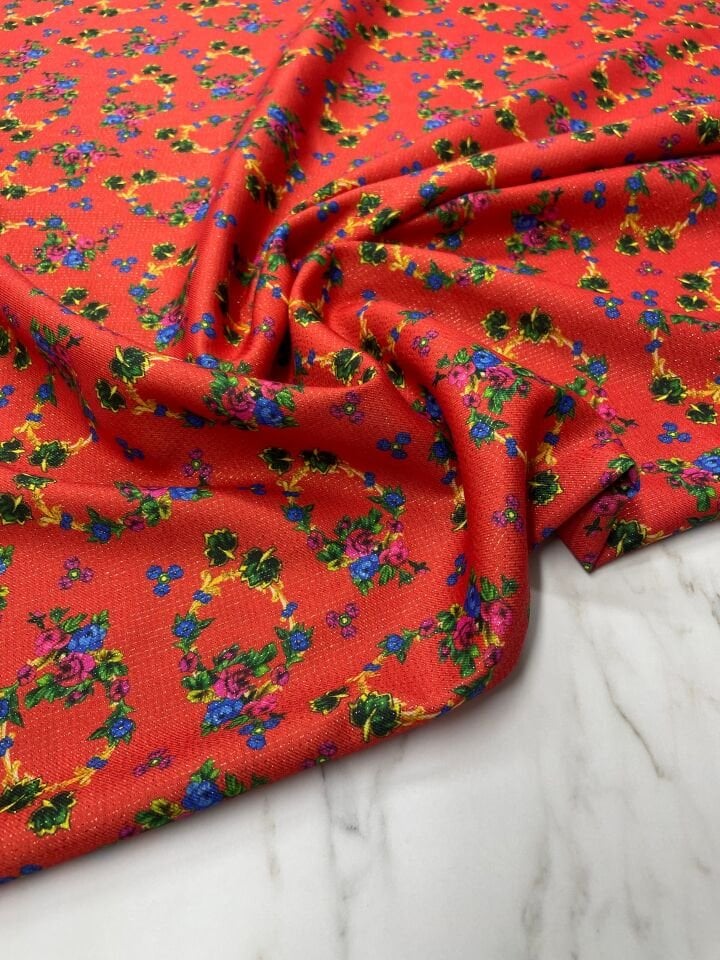 Altın Simli Çiçek Bahçesi Elbiselik Keten Kumaş