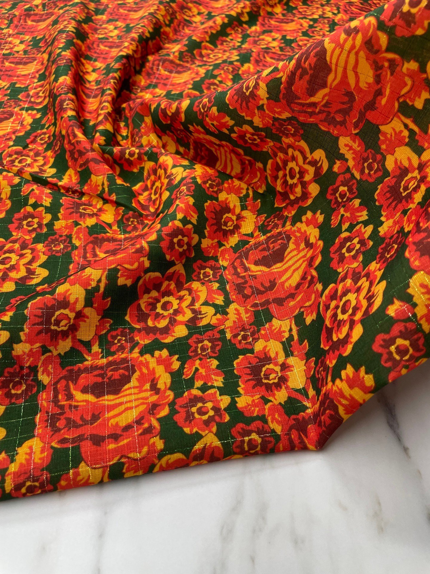 Altın Simli Neon Gülü Elbiselik Keten Kumaş