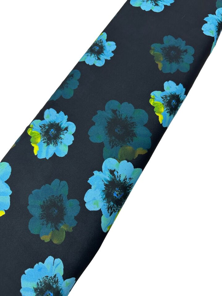 Mavi Geranium Desen Elbiselik Gömleklik Krep Kumaş