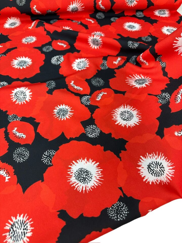 Kırmızı Geranium Desen Elbiselik Gömleklik Krep Kumaş