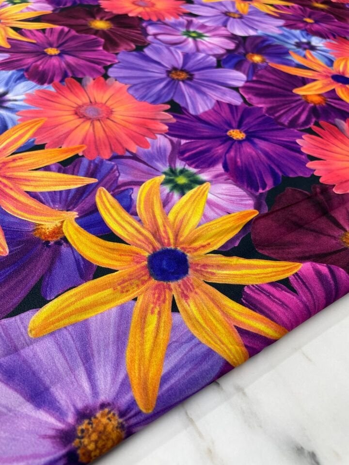 Çiçek Desen Elbiselik Gömleklik Krep Kumaş