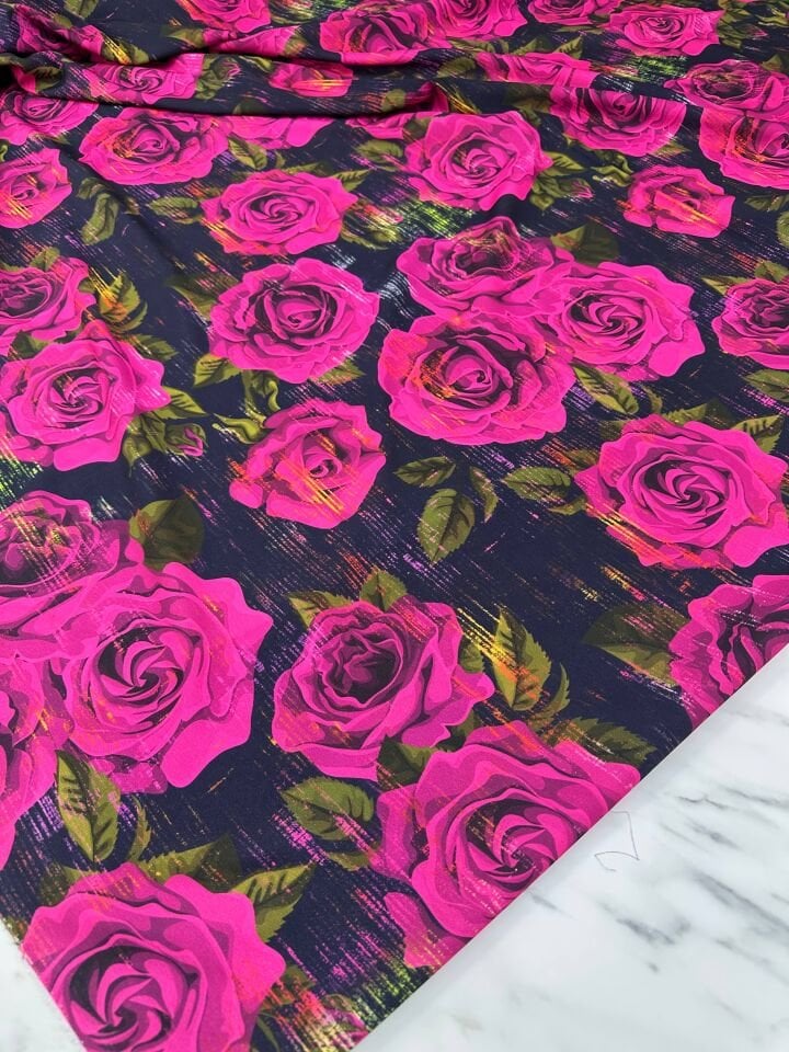 Pembe Gül Desen Elbiselik Gömleklik Krep Kumaş