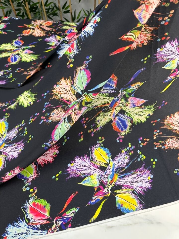 Yaprak Desen Elbiselik Gömleklik Krep Kumaş