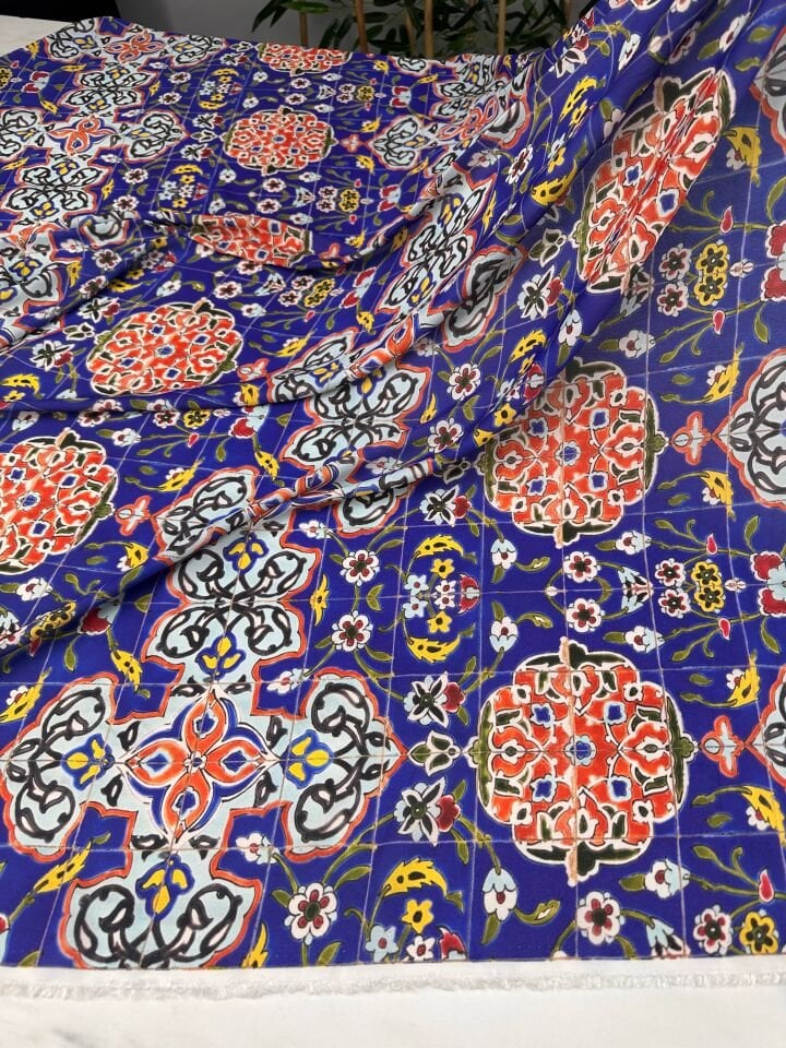 Özbek Desen Elbiselik Gömleklik Krep Kumaş