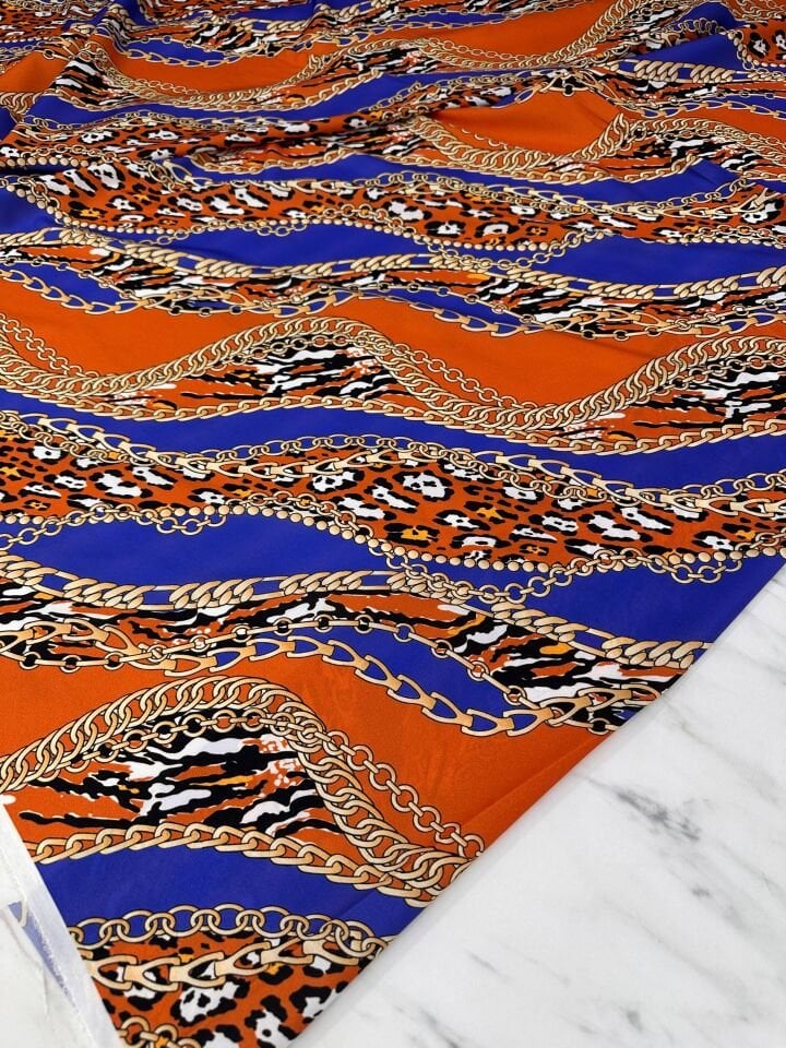 Leopar Detaylı Zincir Desen Elbiselik Gömleklik Krep Kumaş