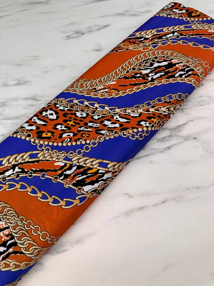 Leopar Detaylı Zincir Desen Elbiselik Gömleklik Krep Kumaş