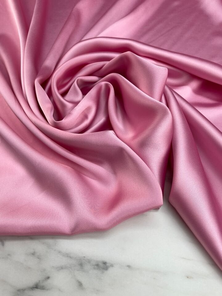 Pembe Düz Elbiselik Likralı Saten Kumaş