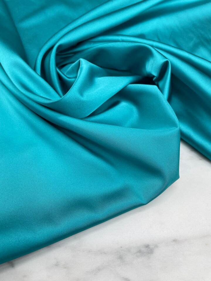 Turkuaz Düz Elbiselik Likralı Saten Kumaş